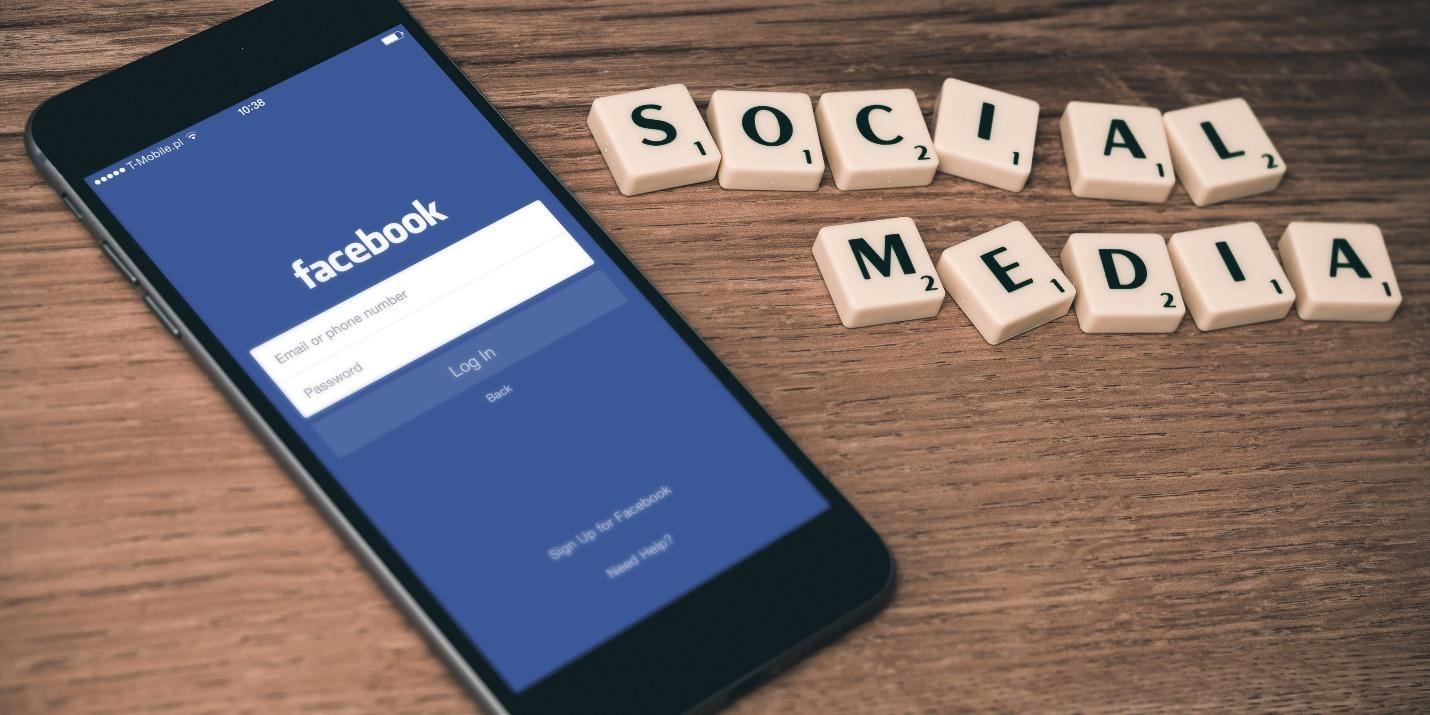 facebook facts evolve & co